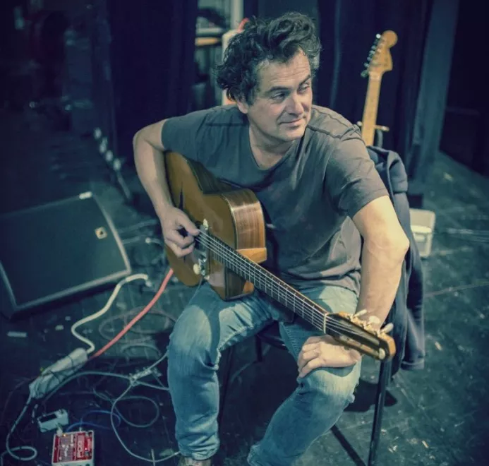 DOMINIQUE CARRÉ TRIO