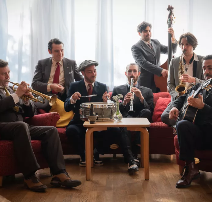 GRAND BAL SWING AVEC HOT SUGAR BAND